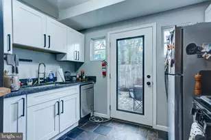 145 W Wilt St, Philadelphia, PA 19122 - Photo 3