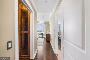 400 S Broad Street S, Philadelphia, PA 19146 - Photo 21