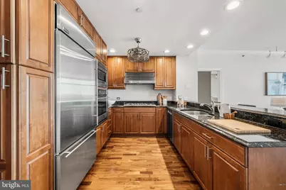 400 S Broad Street S #1906, Philadelphia, PA 19146 - Photo 19