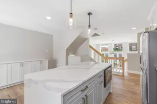 913 N Lawrence St, Philadelphia, PA 19123 - Photo 25