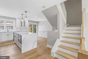 913 N Lawrence St, Philadelphia, PA 19123 - Photo 31