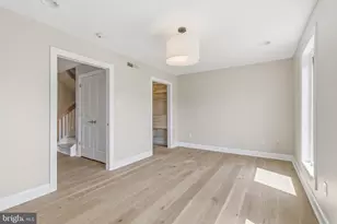 913 N Lawrence St, Philadelphia, PA 19123 - Photo 33