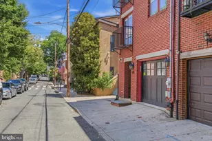 913 N Lawrence St, Philadelphia, PA 19123 - Photo 3