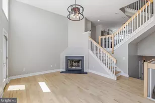 913 N Lawrence St, Philadelphia, PA 19123 - Photo 13
