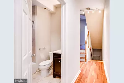 2905 W Girard Avenue #2ND FLOOR, Philadelphia, PA 19130 - Photo 11