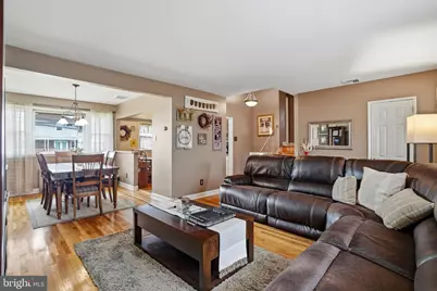 9960 Wistaria Street, Philadelphia, PA 19115 - Photo 7