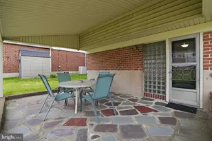 9960 Wistaria St, Philadelphia, PA 19115 - Photo 27