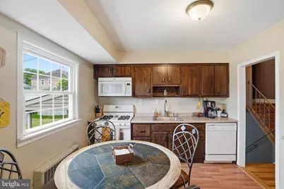 9960 Wistaria Street, Philadelphia, PA 19115 - Photo 11