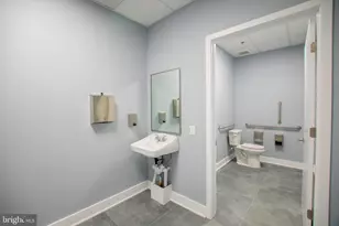 1420 Point Breeze Ave, Philadelphia, PA 19146 - Photo 21