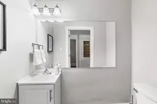 5724 Hunter St, Philadelphia, PA 19131 - Photo 9