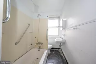 5847 N 12th St, Philadelphia, PA 19141 - Photo 9