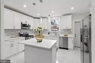 817 Passmore St, Philadelphia, PA 19111 - Photo 3