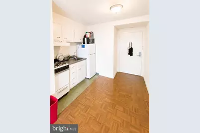 604 S Washington Square #1618, Philadelphia, PA 19106 - Photo 3