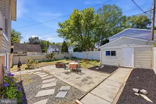 6944 Pawling St, Philadelphia, PA 19128 - Photo 15