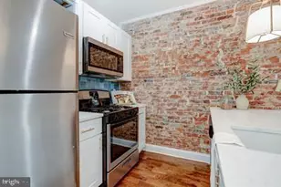 513 Cobbs Creek Pkwy, Philadelphia, PA 19143 - Photo 15