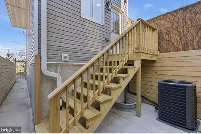 2440 E Harold Street, Philadelphia, PA 19125 - Photo 11