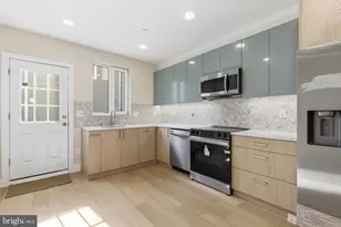 2440 E Harold St, Philadelphia, PA 19125 - Photo 11