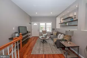 2025 Parrish St, Philadelphia, PA 19130 - Photo 7
