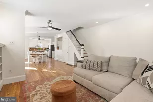 8128 Hennig St, Philadelphia, PA 19111 - Photo 9