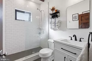 8128 Hennig St, Philadelphia, PA 19111 - Photo 21