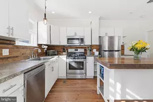 8128 Hennig St, Philadelphia, PA 19111 - Photo 15