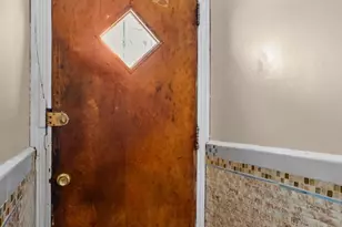1241 W Silver St, Philadelphia, PA 19133 - Photo 5