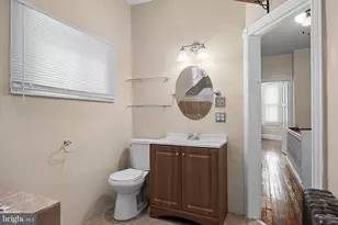 1241 W Silver St, Philadelphia, PA 19133 - Photo 21