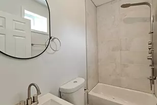 1404 N 21st St, Philadelphia, PA 19121 - Photo 5