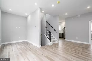 2323 E Cabot St, Philadelphia, PA 19125 - Photo 9