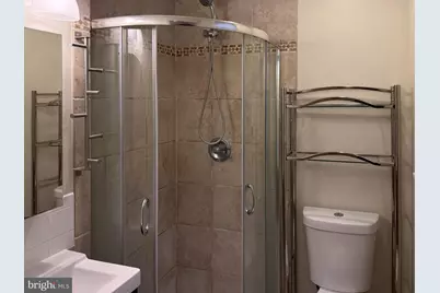 1510 Fairmount Avenue #2F, Philadelphia, PA 19130 - Photo 9