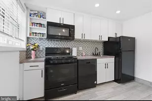 4421 E Allen St, Philadelphia, PA 19137 - Photo 9