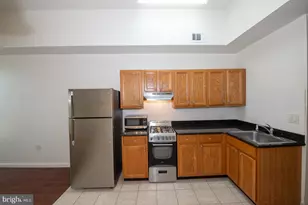 1526 Mt Vernon St, Philadelphia, PA 19130 - Photo 5