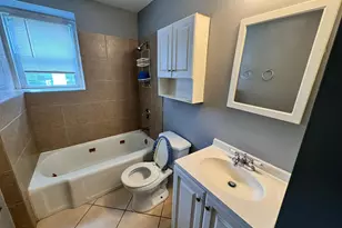 6370 Oxford Ave, Philadelphia, PA 19111 - Photo 9