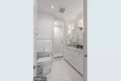 207 Delancey Street, Philadelphia, PA 19106 - Photo 21