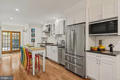 2226 Locust Street, Philadelphia, PA 19103 - Photo 5