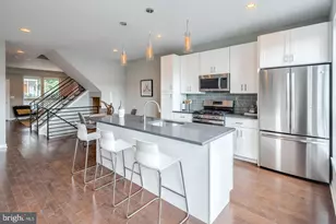 3832 Manor St, Philadelphia, PA 19128 - Photo 3