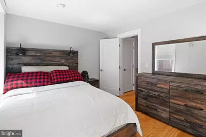 1540 S Lecount, Philadelphia, PA 19146 - Photo 9