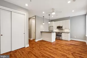 126 S 16th St, Philadelphia, PA 19102 - Photo 3