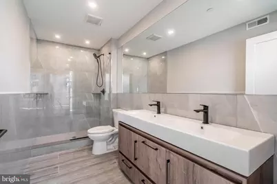 2401 Washington Avenue #2C, Philadelphia, PA 19146 - Photo 11