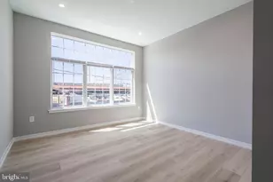 2401 Washington Ave, Philadelphia, PA 19146 - Photo 15