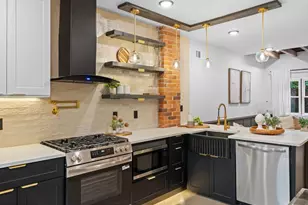 2339 S Bucknell St, Philadelphia, PA 19145 - Photo 13