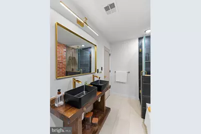 2339 S Bucknell Street, Philadelphia, PA 19145 - Photo 27