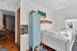 916 Pine St, Philadelphia, PA 19107 - Photo 9