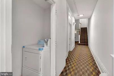 916 Pine Street #3R, Philadelphia, PA 19107 - Photo 11