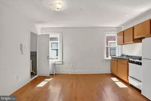 916 Pine St, Philadelphia, PA 19107 - Photo 3