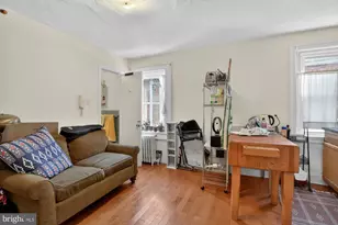 916 Pine St, Philadelphia, PA 19107 - Photo 3