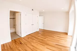 233 Poplar St, Philadelphia, PA 19123 - Photo 9