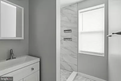 717 E Thompson Street, Philadelphia, PA 19125 - Photo 19