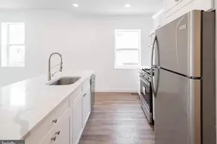 717 E Thompson St, Philadelphia, PA 19125 - Photo 17