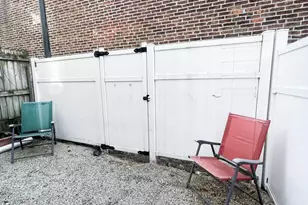 2642 Brown St, Philadelphia, PA 19130 - Photo 11